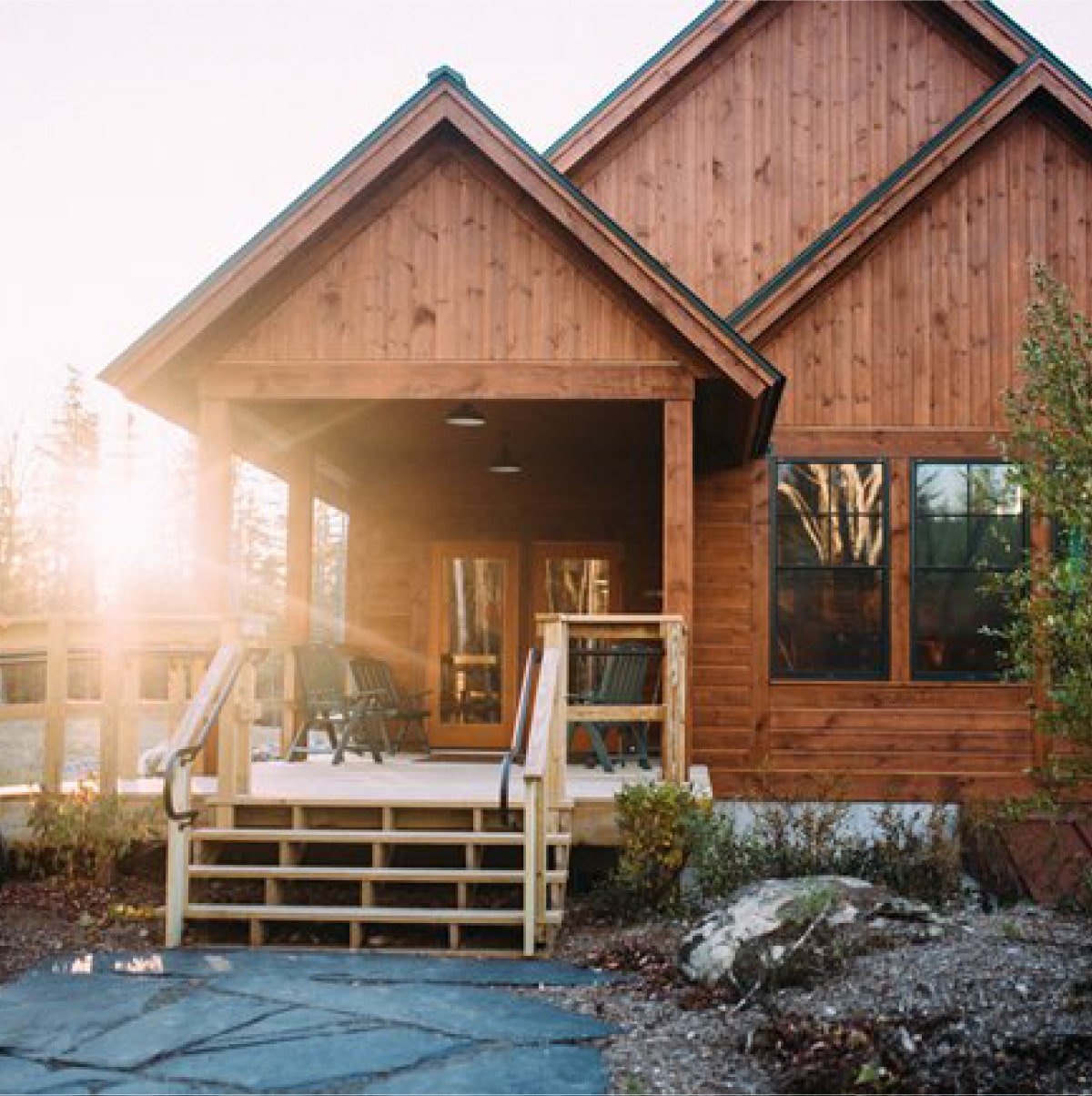 View of the entrance to Medawisla Lodge