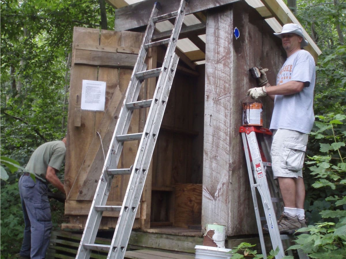 Staining the Noepel Shelter privy
